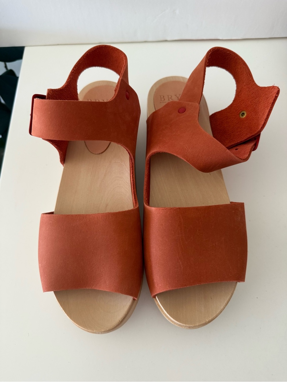 Bryr Ursi Sandal - Paprika size 10